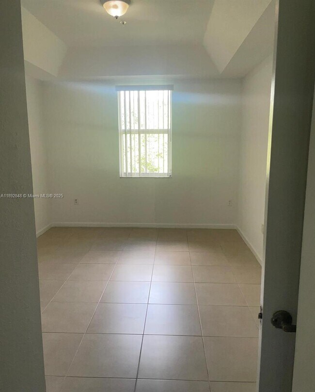 Foto del edificio - 11202 NW 83rd St