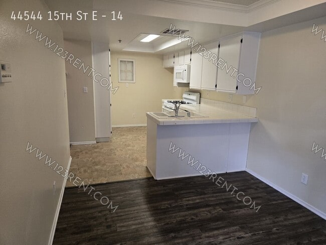 Building Photo - 44544 15th St E