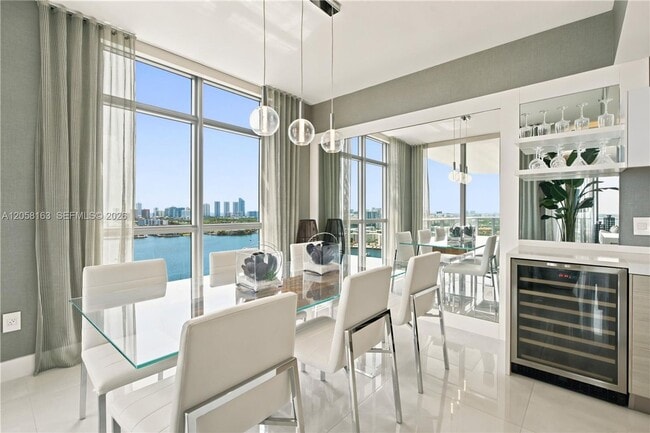 Photo - 17301 Biscayne Boulevard 2010, North Miami Beach, FL 33160 House