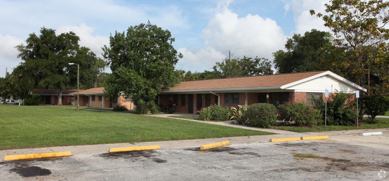 Primary Photo - Madison Court