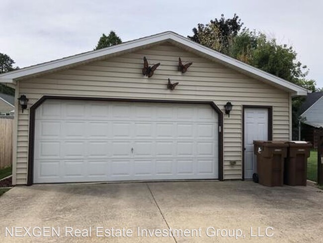 Foto del edificio - 3 br, 1 bath House - 825 Jefferson St