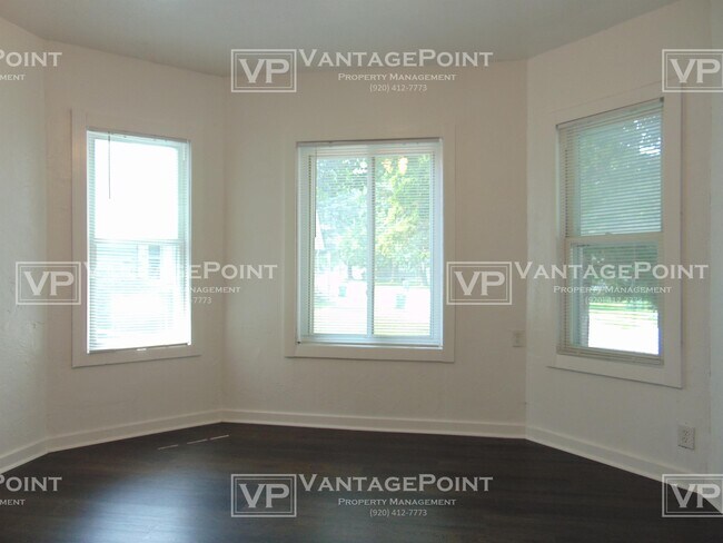 Foto del edificio - 1338 St Clair St