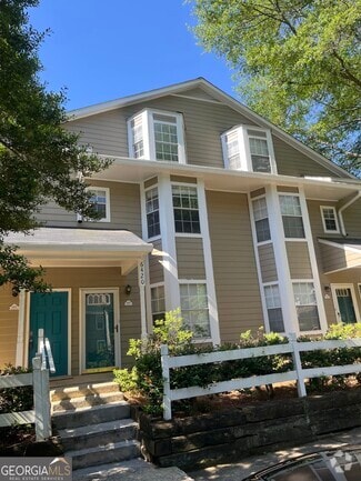 Building Photo - 1666 Northridge Dr