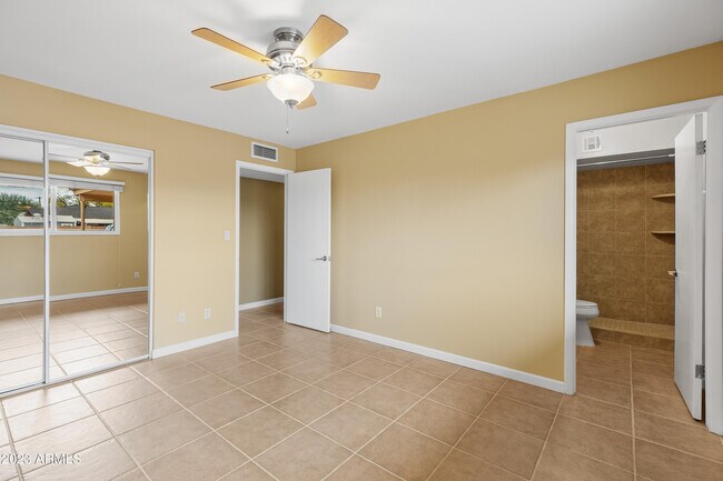 Building Photo - 4869 N Granite Reef Rd