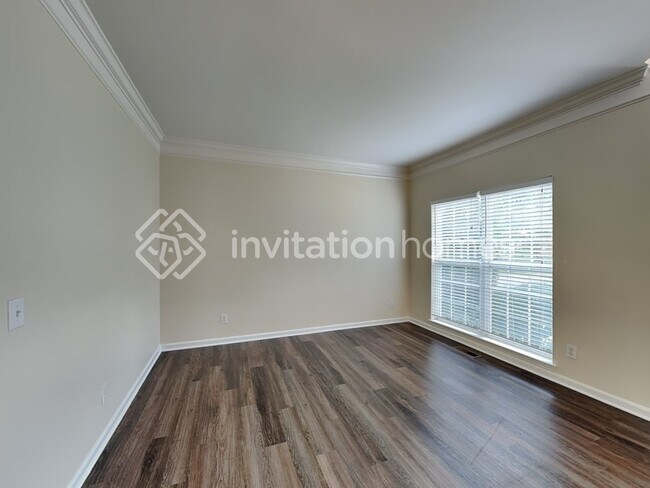 Building Photo - 212 Alnwick Ln