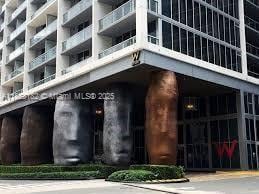Building Photo - 465 Brickell Ave