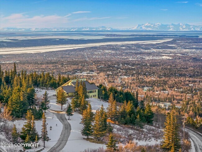 Foto del edificio - 8835 Tower Estates Cir