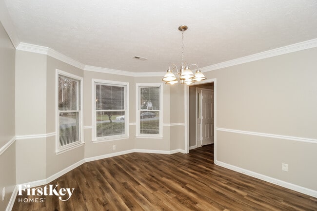 Building Photo - 307 Marble Ct