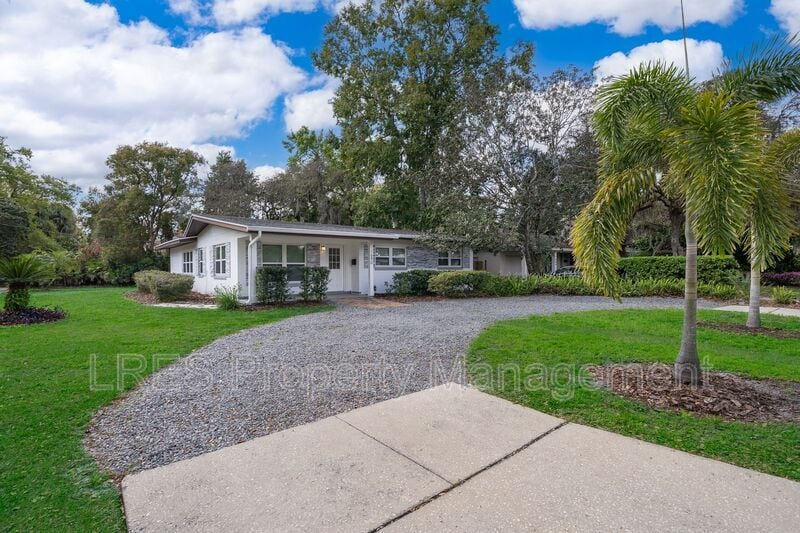 Photo - 1690 Dale Ave