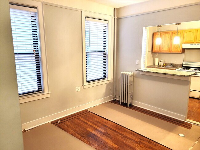Foto del edificio - 4557 40th St