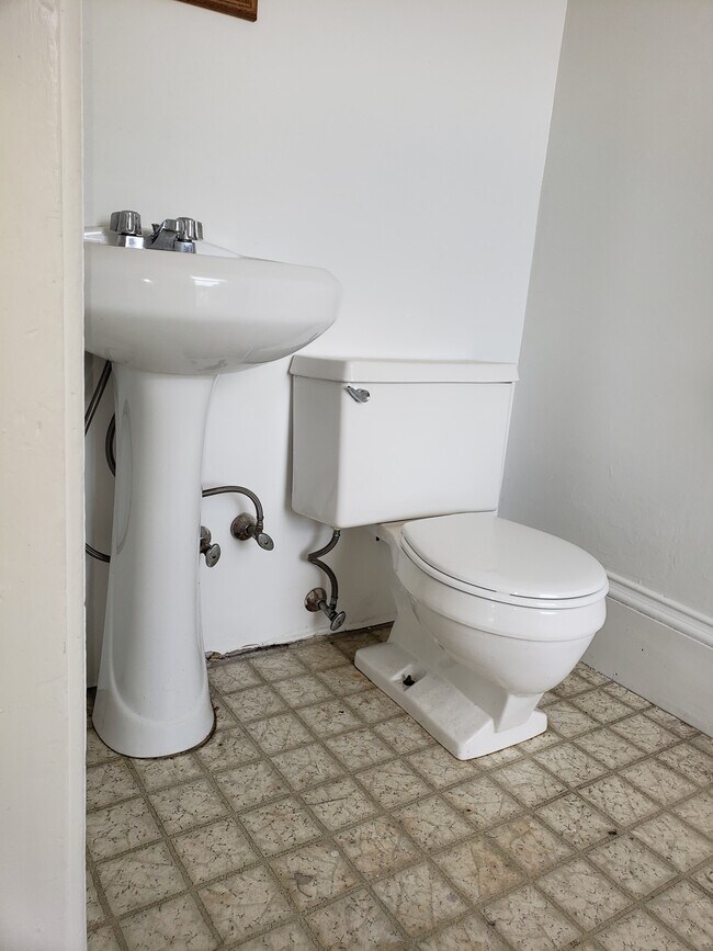 1/2 bath - 102 Snow St
