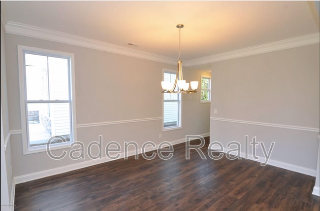 Building Photo - 3255 Kellerton Pl