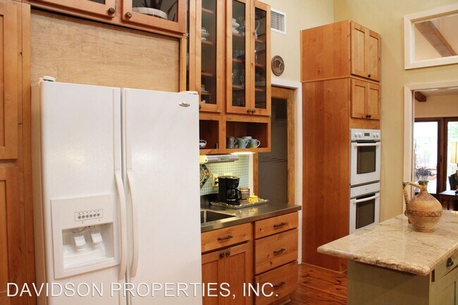 Foto del edificio - 3 br, 3 bath House - 539 Woodcrest Dr