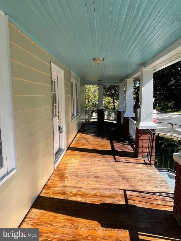 Building Photo - 2501 11th St N