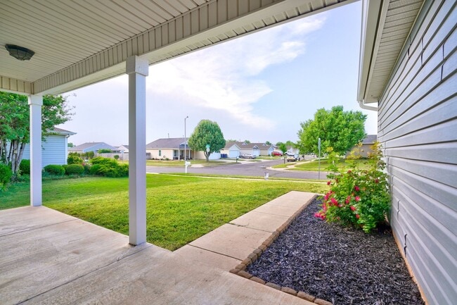 Photo - 10425 Aberdeen Dr House