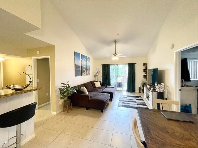 Foto del edificio - 7912 Sonoma Springs Cir