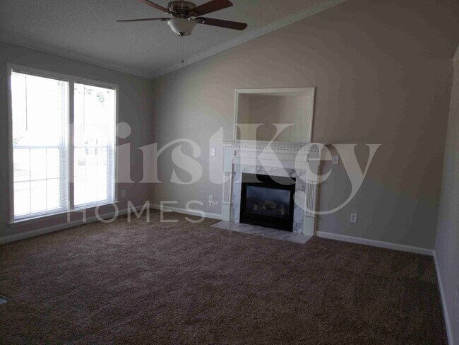 Foto del edificio - 4001 Mackinac Island Ln