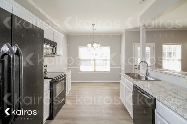 Foto del edificio - 4209 Notting Hill Dr