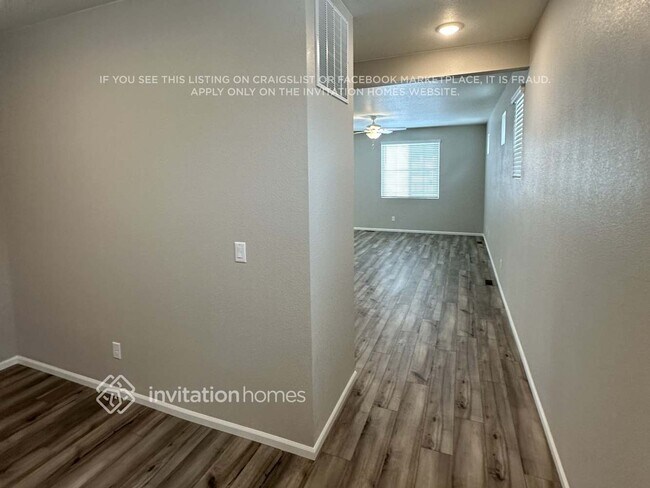 Foto del edificio - 22352 E 38th Pl