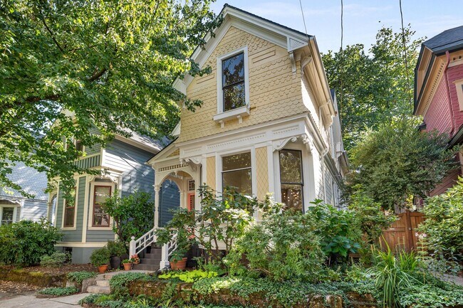 Foto del edificio - 1720 NW Hoyt St