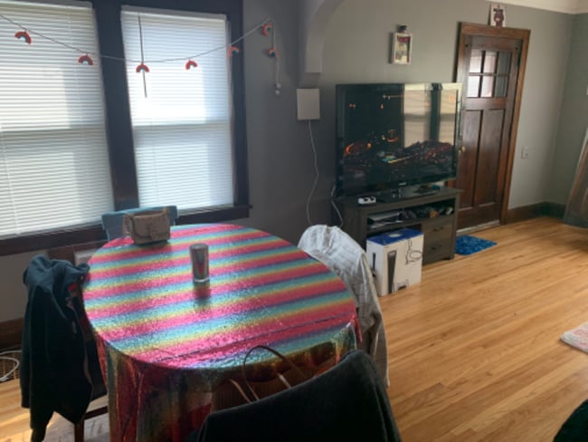 Foto del edificio - 4719 Chicago Ave