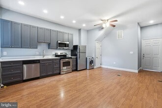 Building Photo - 1440 Fairmont St NW