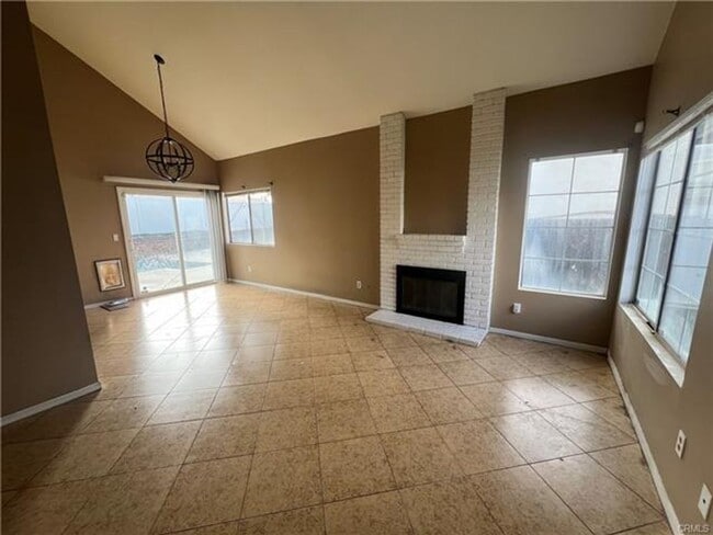 Building Photo - Pool Home with RV Parking