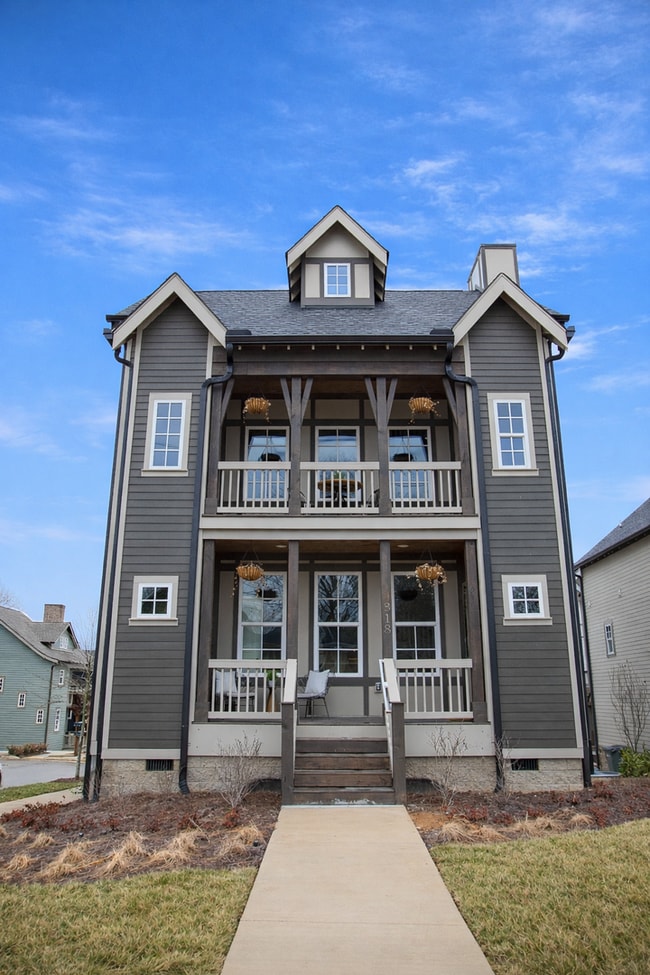 3 Bed, 3.5 Bath Home w/ 2 Car Garage in East Nashville - 3 Bed, 3.5 Bath Home w/ 2 Car Garage in East Nashville