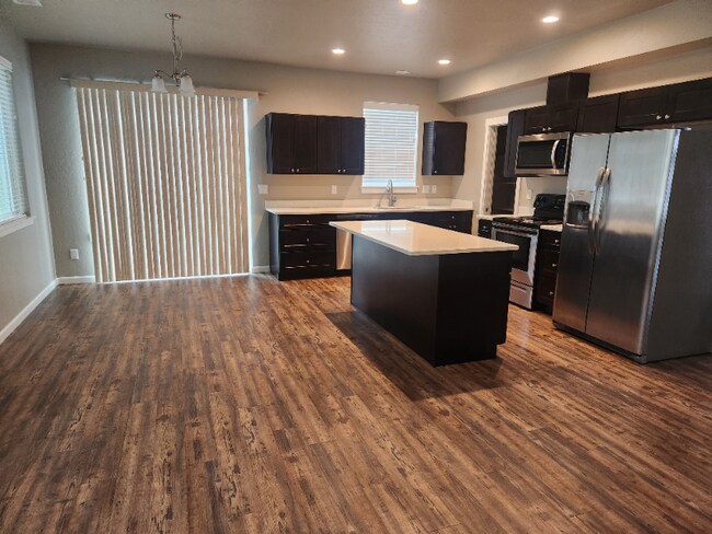 Foto del edificio - 4313 N Centennial Ln