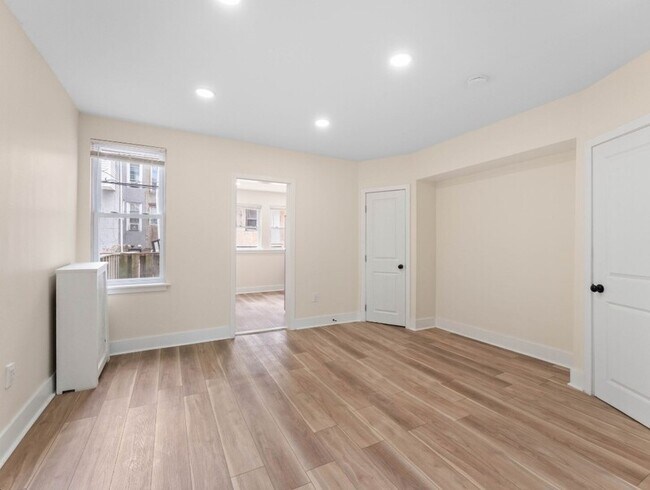 Foto del edificio - 5808 N 20th St