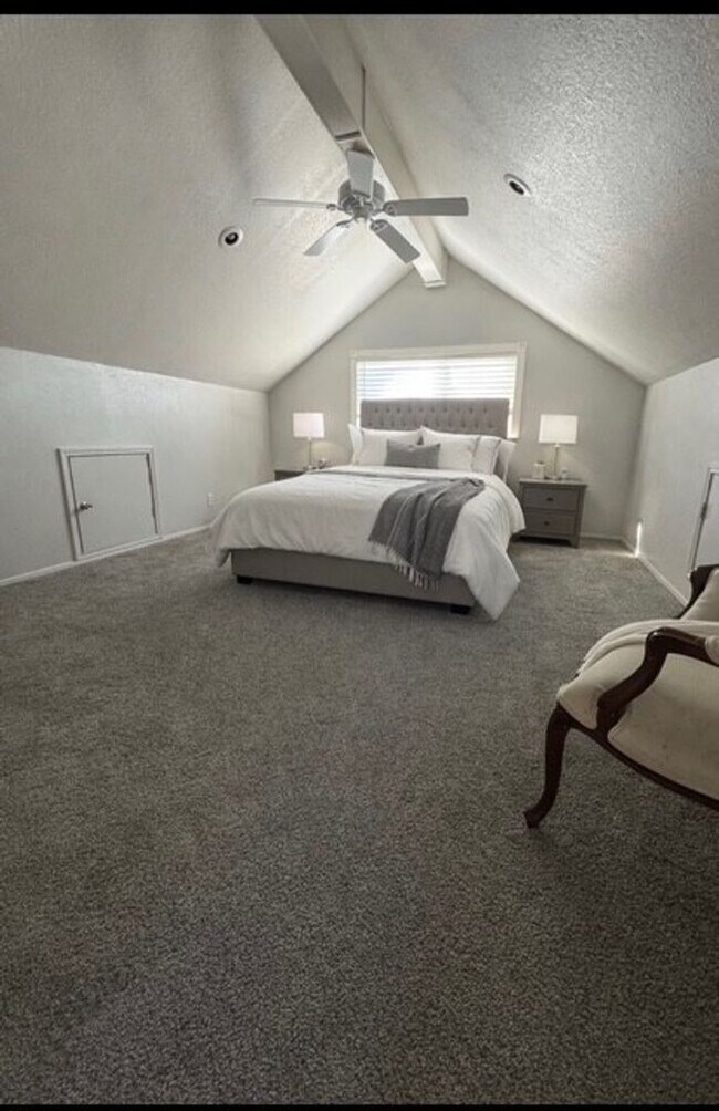 Foto del edificio - Charming 3bd/2bath Home in Santa Maria