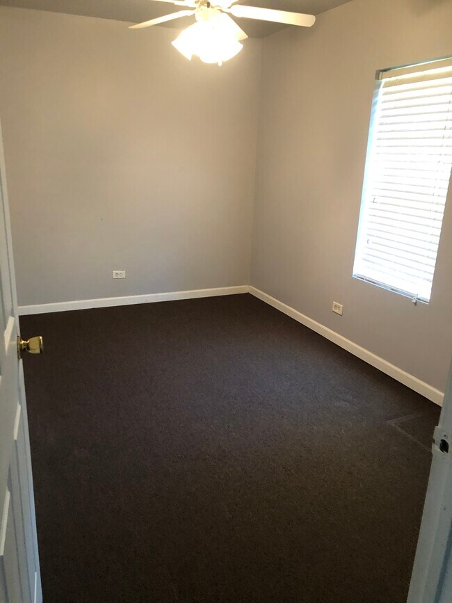 Third bedroom - 14629 Kentucky Ave