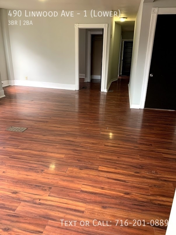 Building Photo - 490 Linwood Ave