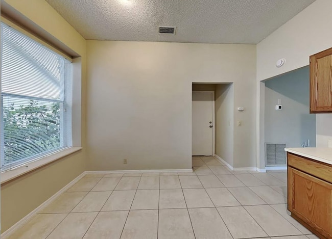 Building Photo - 9914 Cross Pine Ct