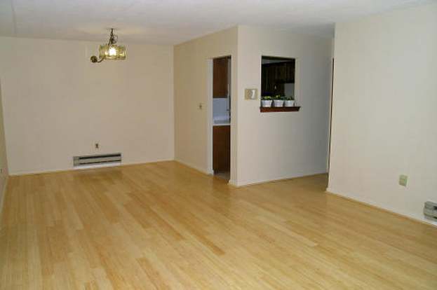 Foto del edificio - 100 Lexington St