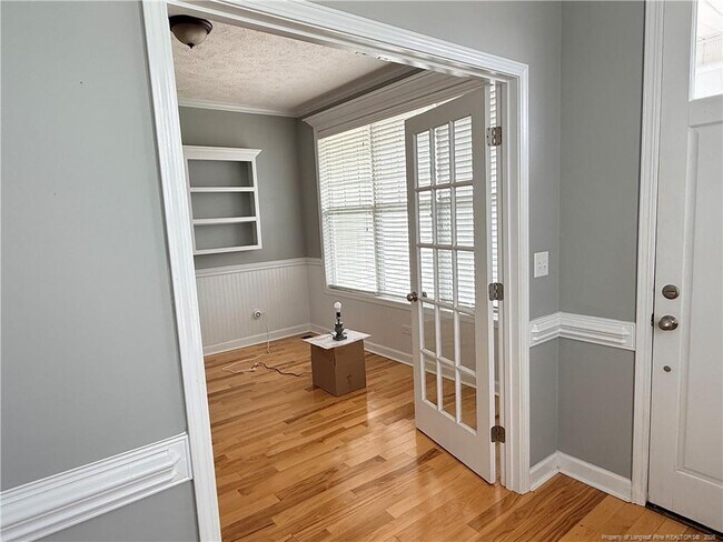 Foto del edificio - 3917 Barnsdale Dr