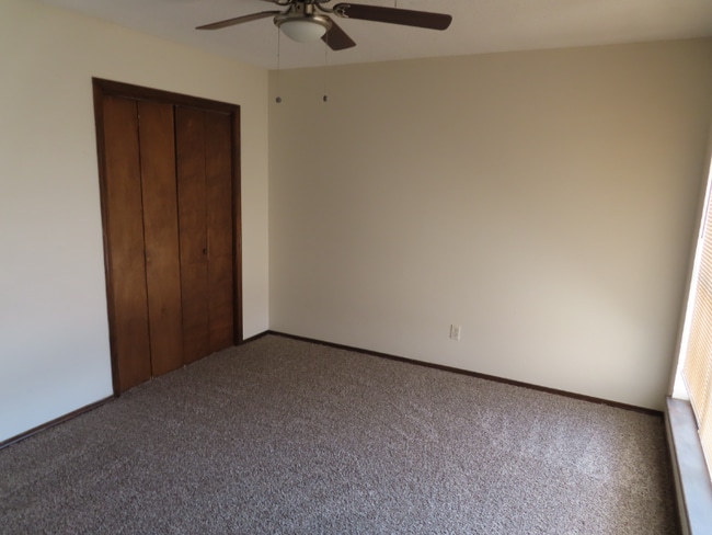 Building Photo - 4334 Ridgecrest Cir