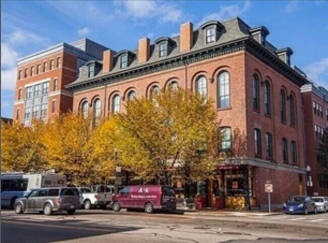 Foto del edificio - 1723 Washington St