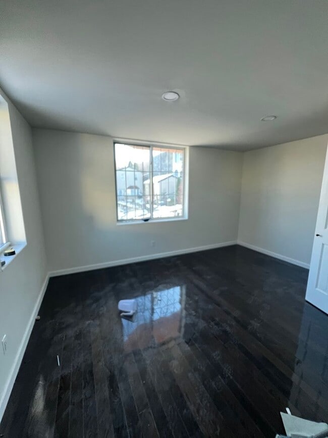 Photo - 648 S 17th St Apartment