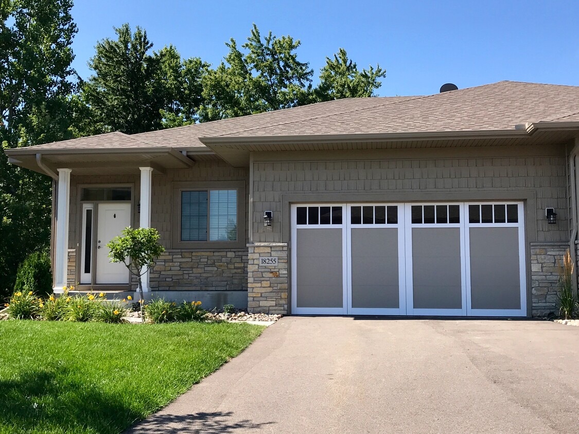 Primary Photo - 18237 Hamel Rd