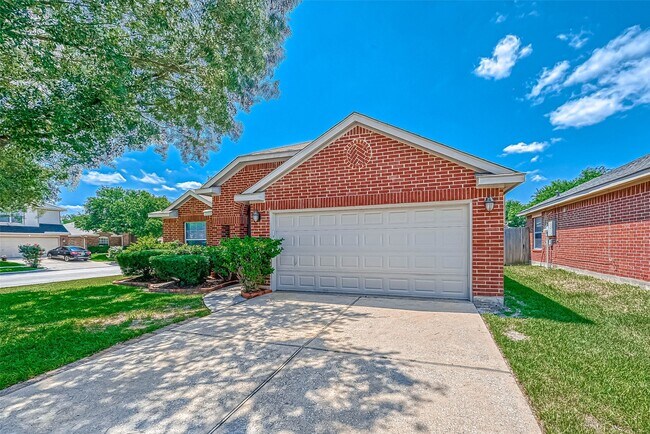 Foto del edificio - 758 Brushy Glen Dr