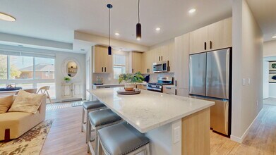 Building Photo - The Stax of Long Lake