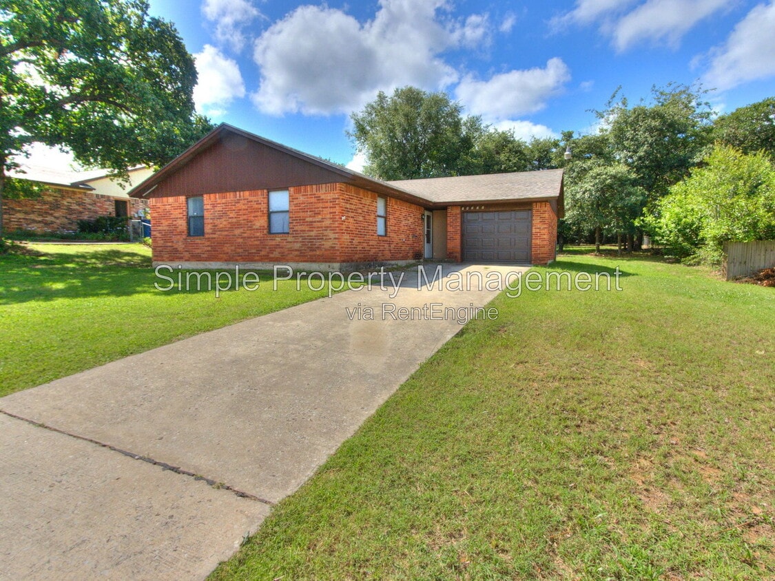 Photo - 14222 Northeast 4th Street