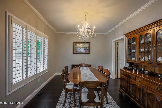 Building Photo - 375 Red Fox Run Dr