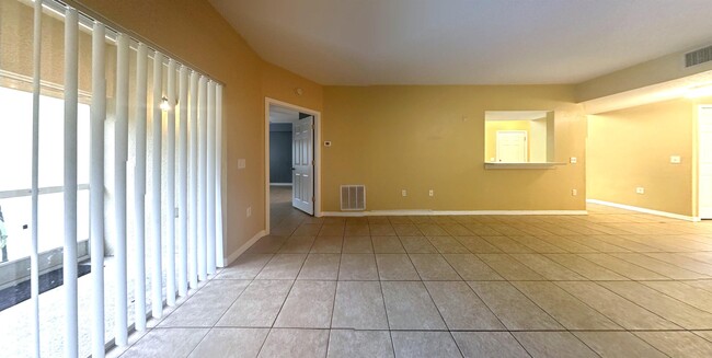 Foto del edificio - 9619 Lakedale Way