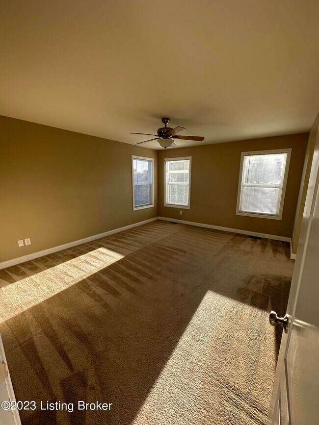 Foto del edificio - 2305 Cherry Creek Rd