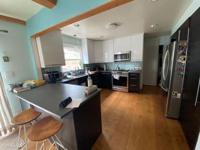 Building Photo - 3 br, 2 bath House - 339 Pino Grande Ave