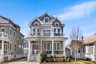 Building Photo - 204 N Union Ave