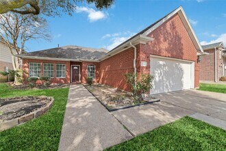 Building Photo - 6315 Laurel Run