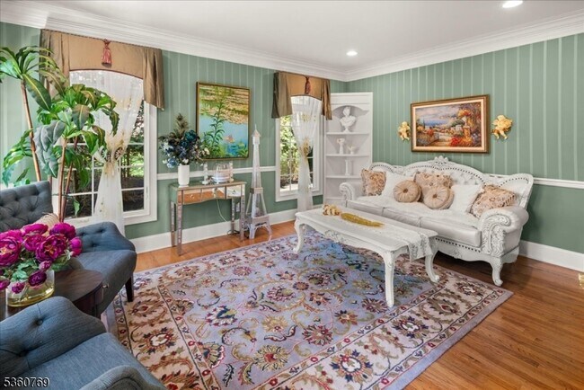 Foto del edificio - 36 Saddlewood Ct